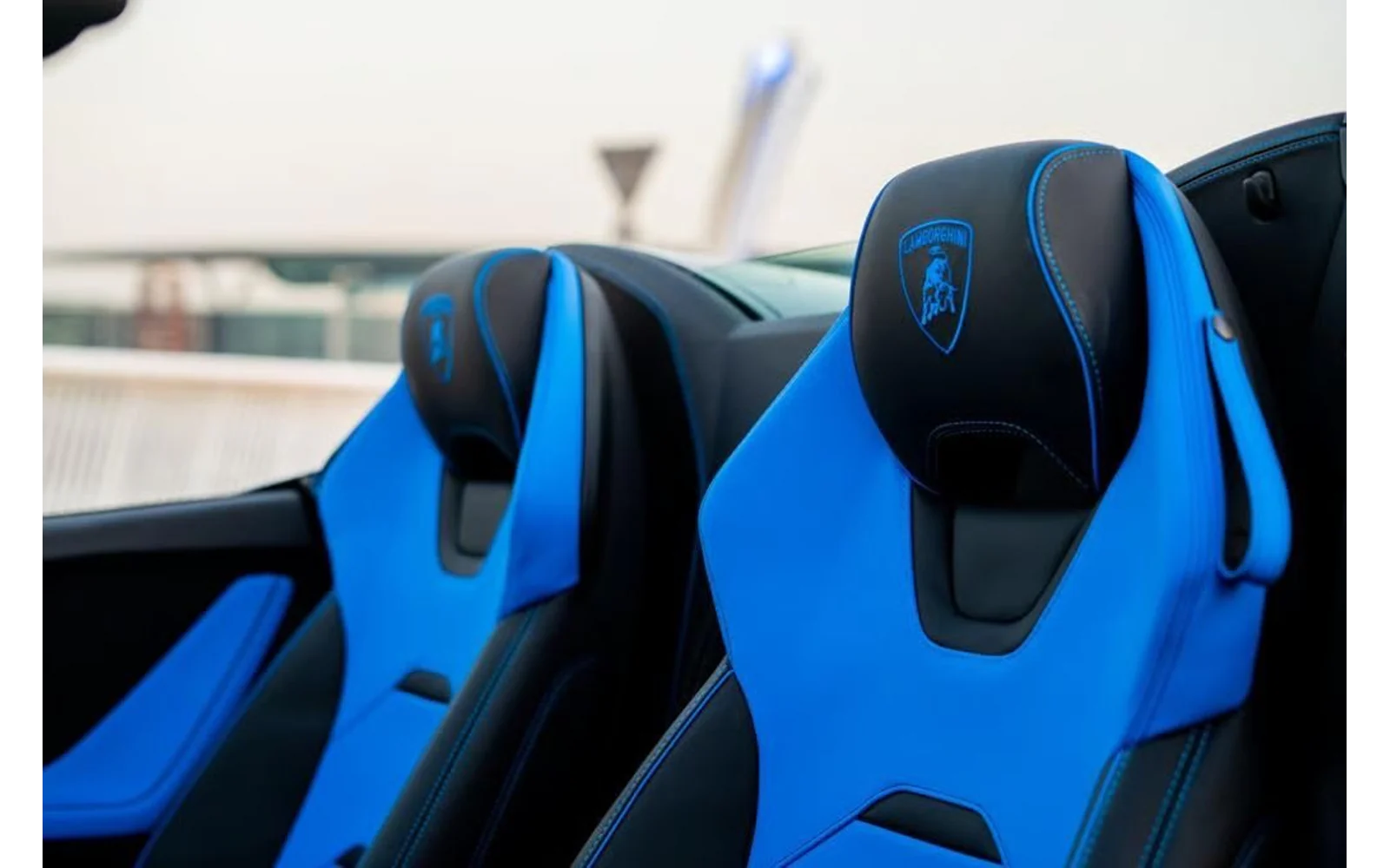 Lamborghini Huracán EVO image 3