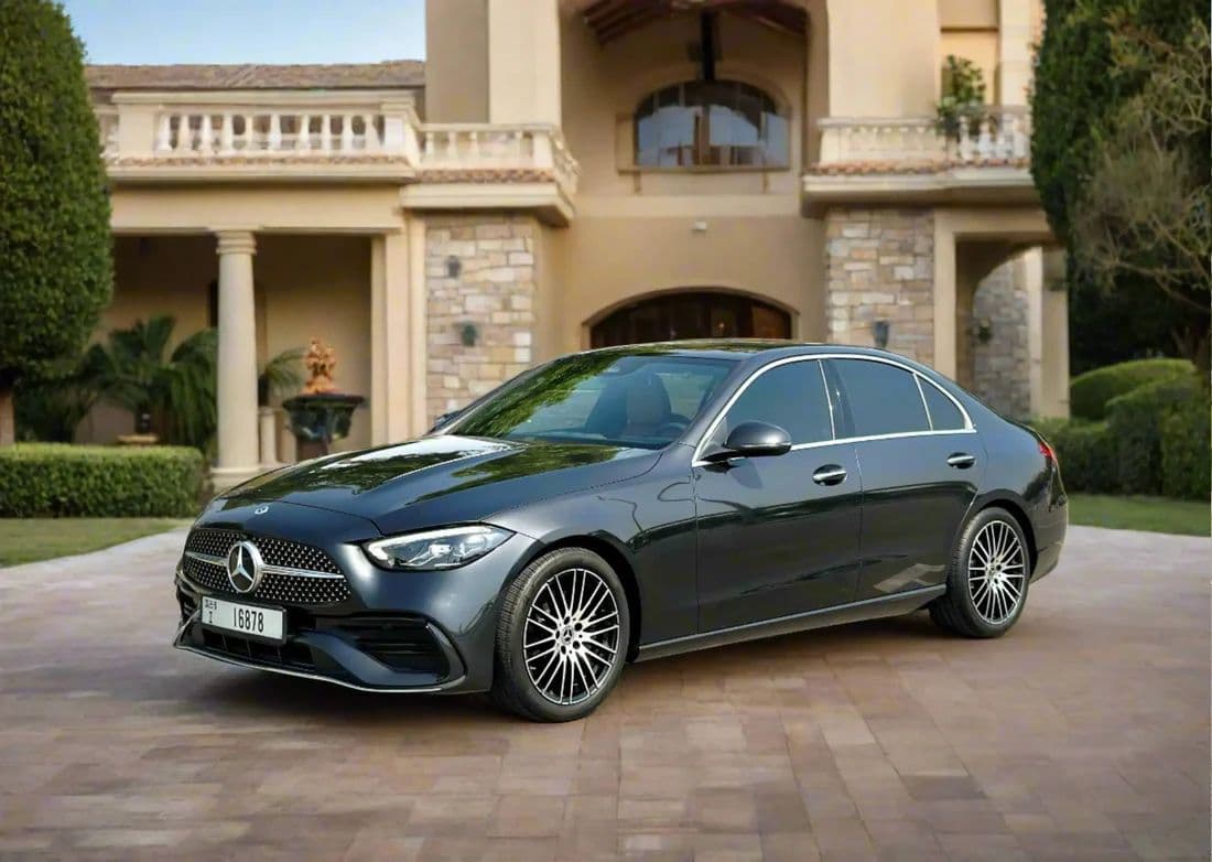 Mercedes-Benz C300 image 1