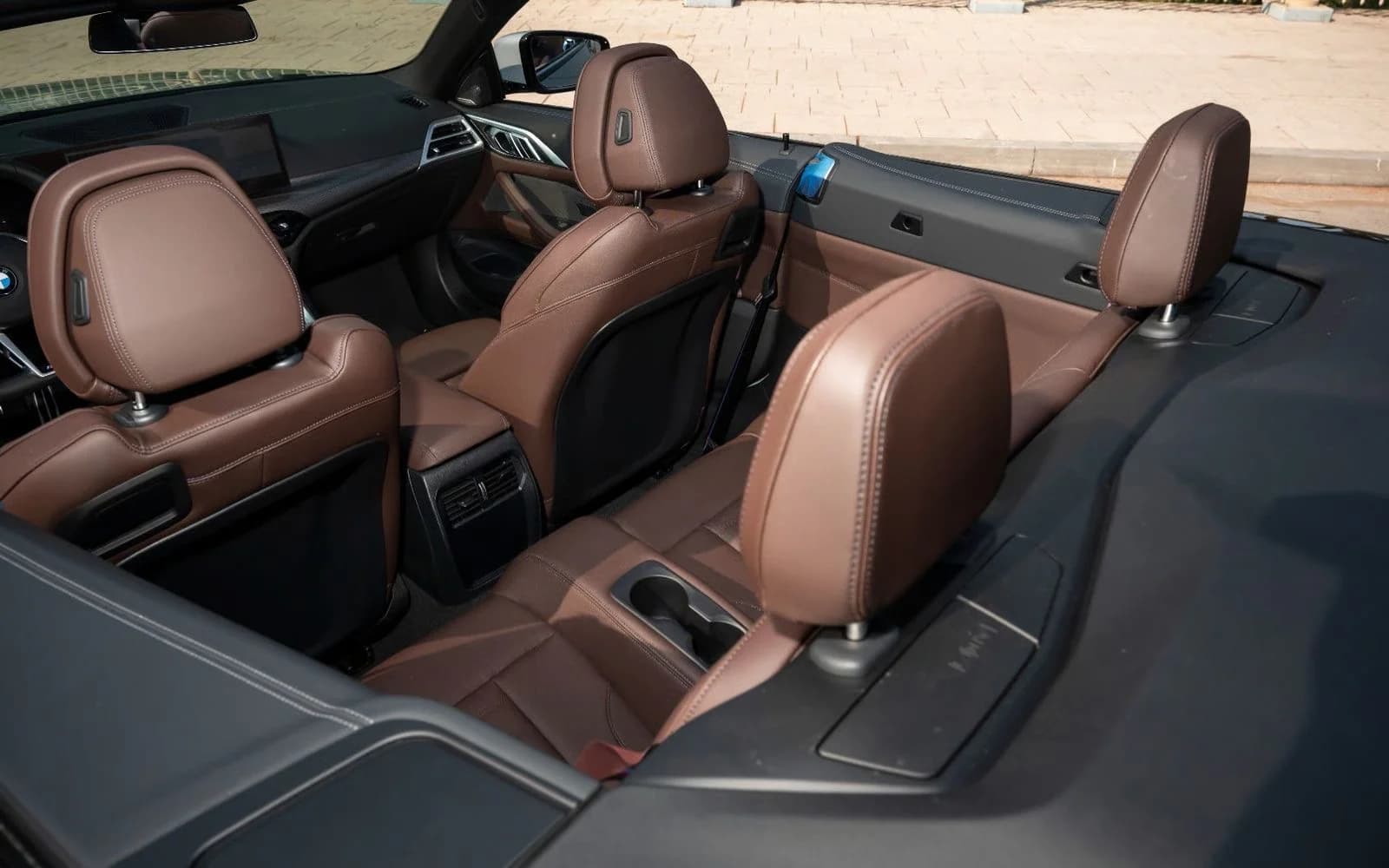 BMW 440i Convertible image 10