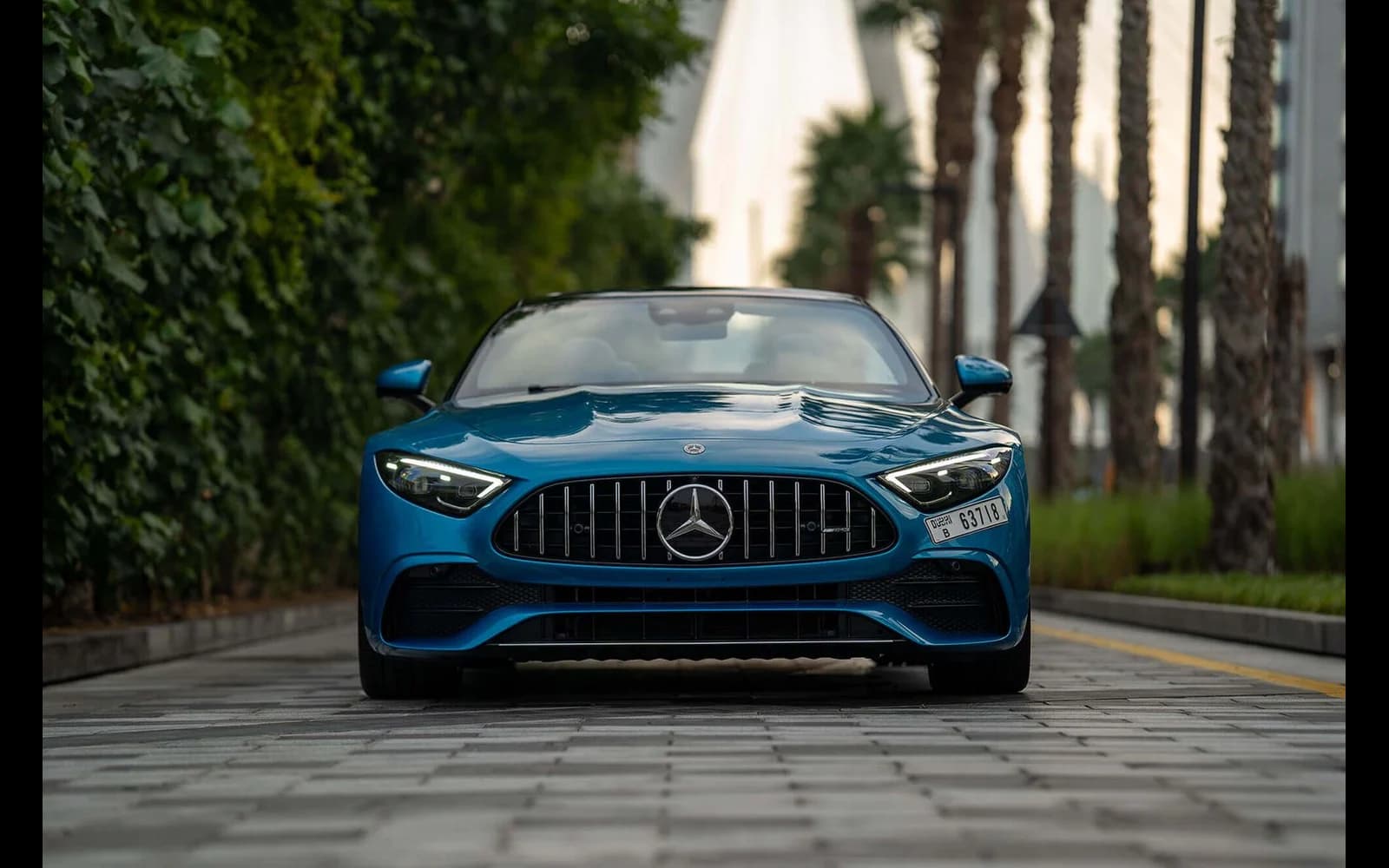 Mercedes-AMG SL43 image 1