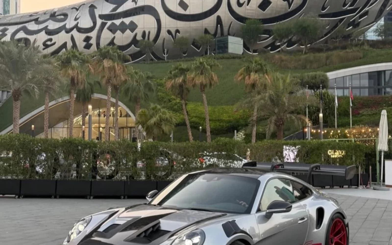 Porsche 911 GT3RS image 7