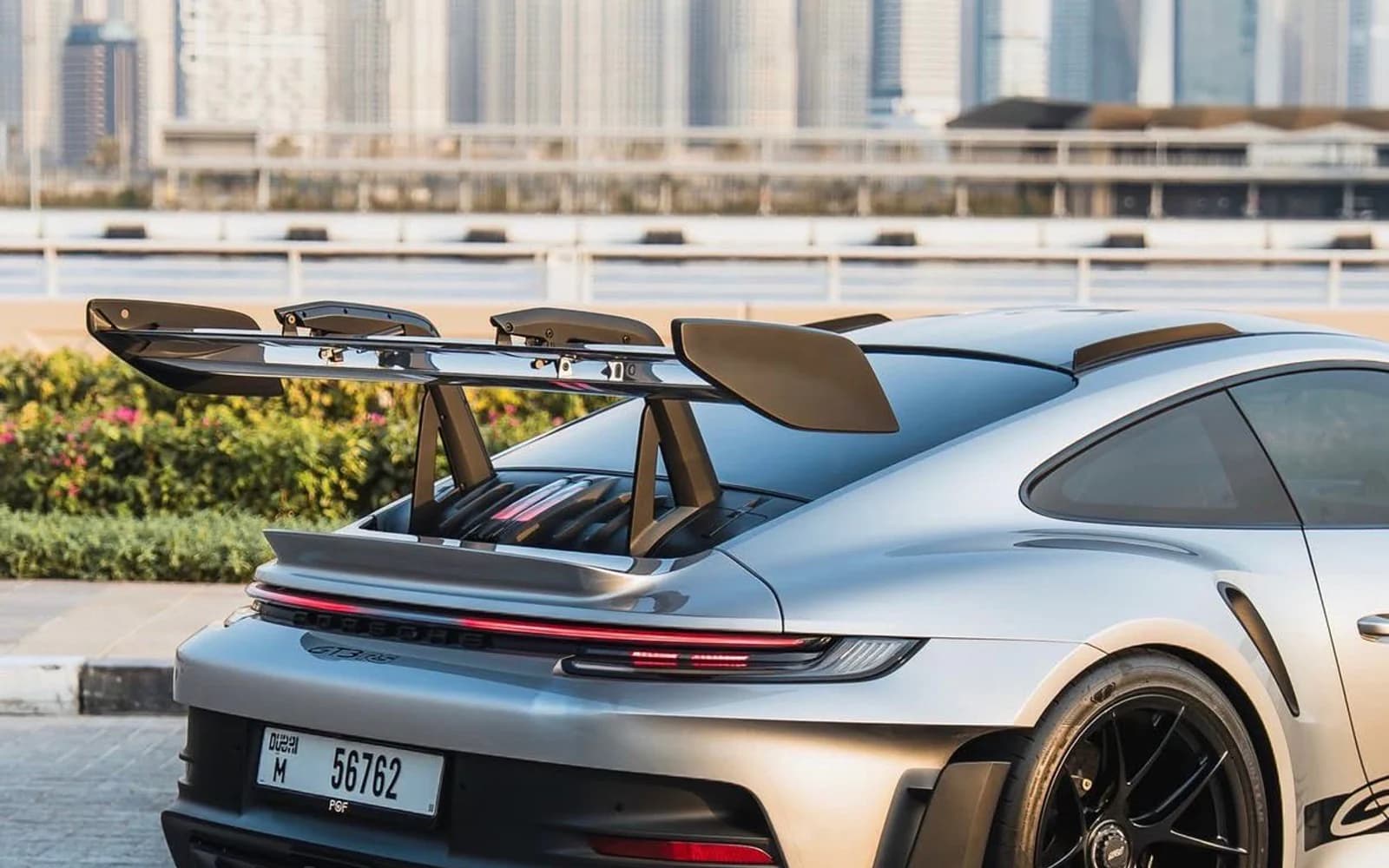 Porsche 911 GT3RS image 5