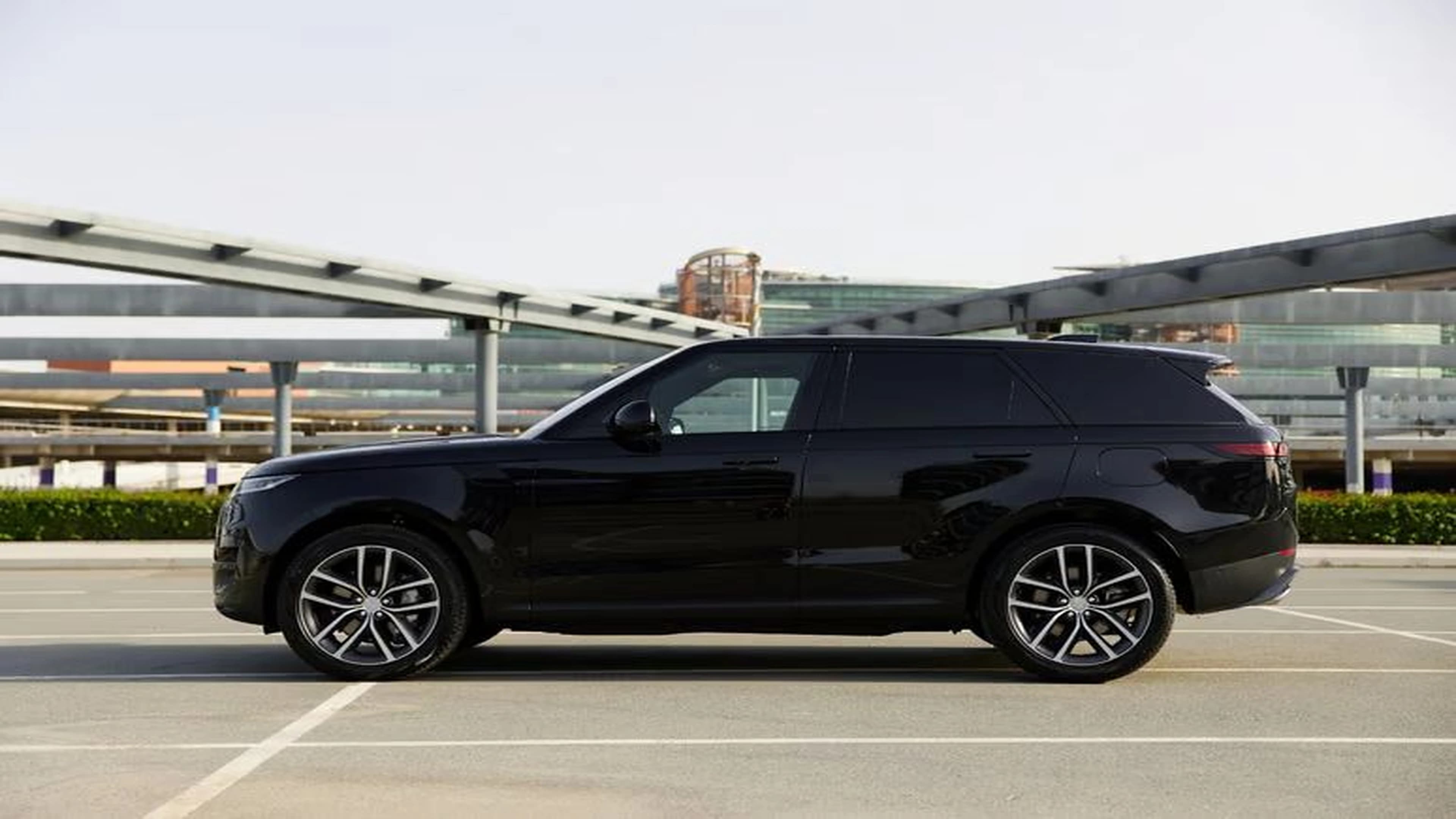 Range Rover Sport image 3